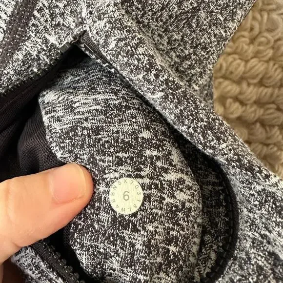 Lululemon Define Jacket - Picture 3 of 8